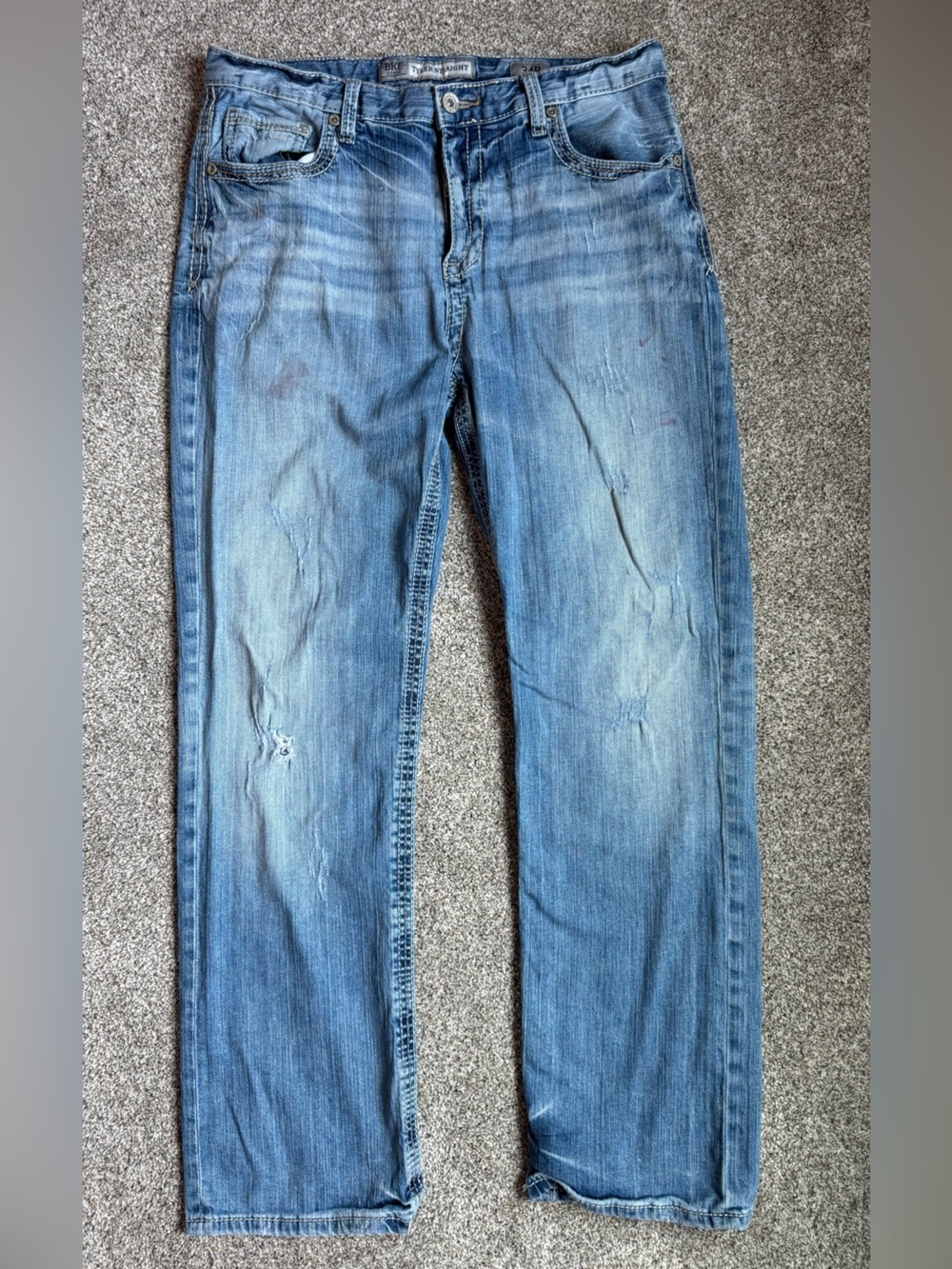 BKE Tyler Straight 34R Men's Distressed Washed Blue Jeans